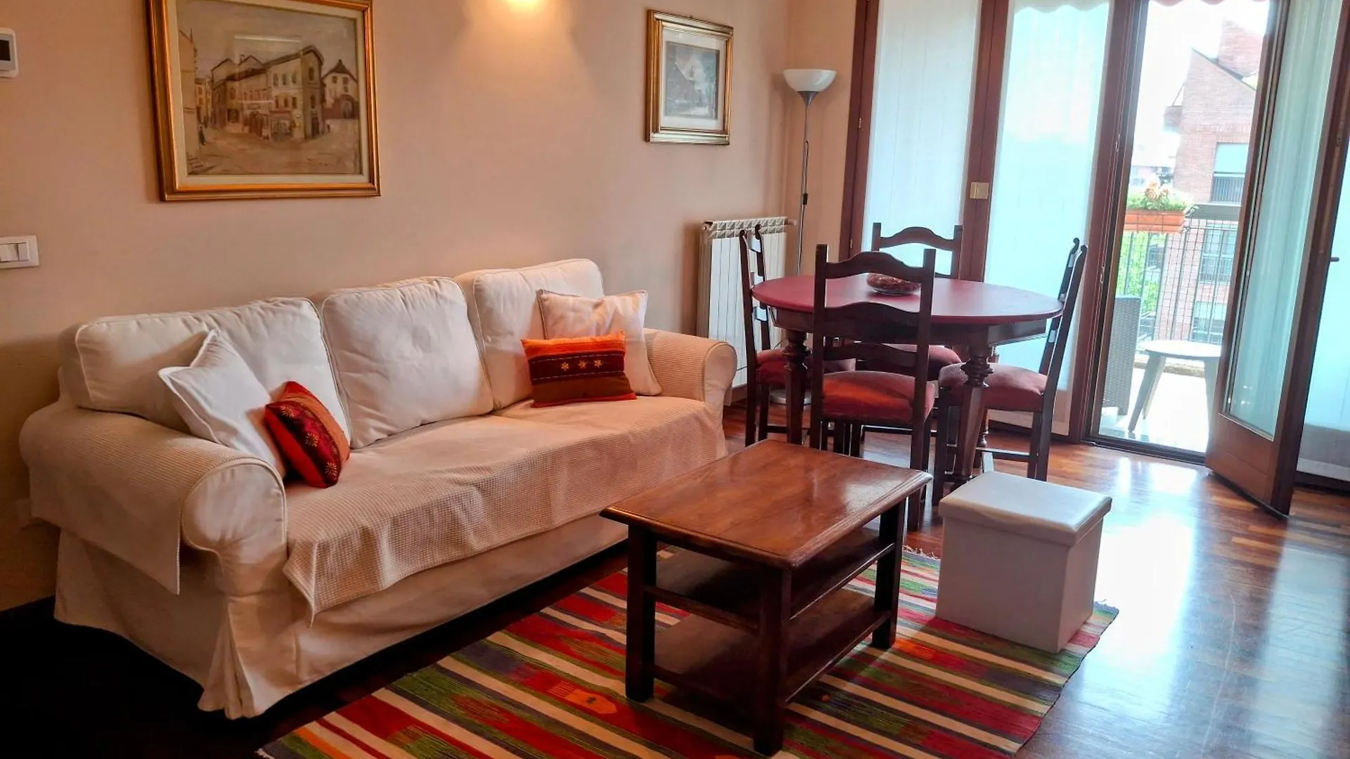 Apartment Ferienwohnung Casa Mike - Trilocale Con Box Auto San Giuliano Milanese